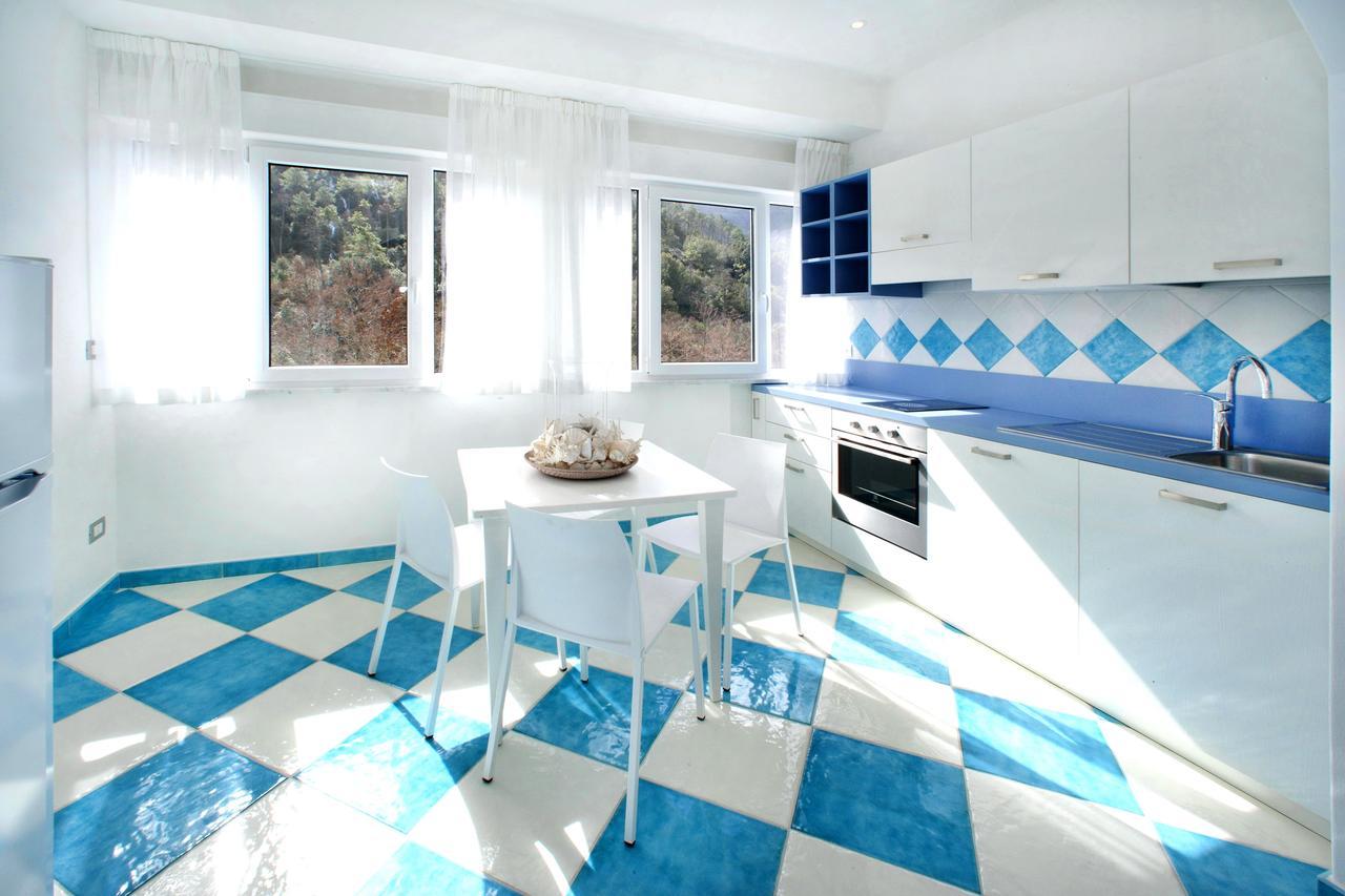 La Conchiglia Apartments Deiva Marina Εξωτερικό φωτογραφία